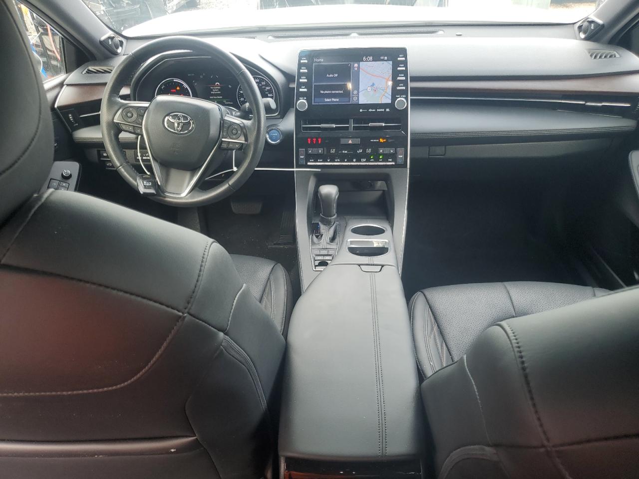 2021 Toyota Avalon - Image 8