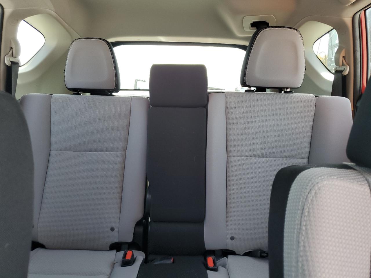 2017 Toyota Rav4 Xle VIN: JTMWFREV7HJ121972 Lot: 64175124