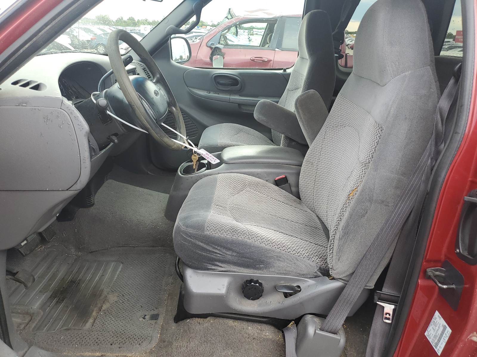 1FTZX1720XNB35668 1999 Ford F150