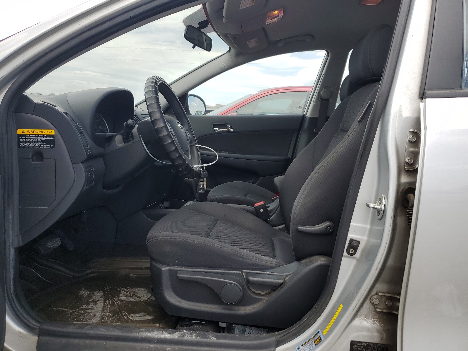 KMHDC8AE9AU051245 2010 Hyundai Elantra Touring Gls