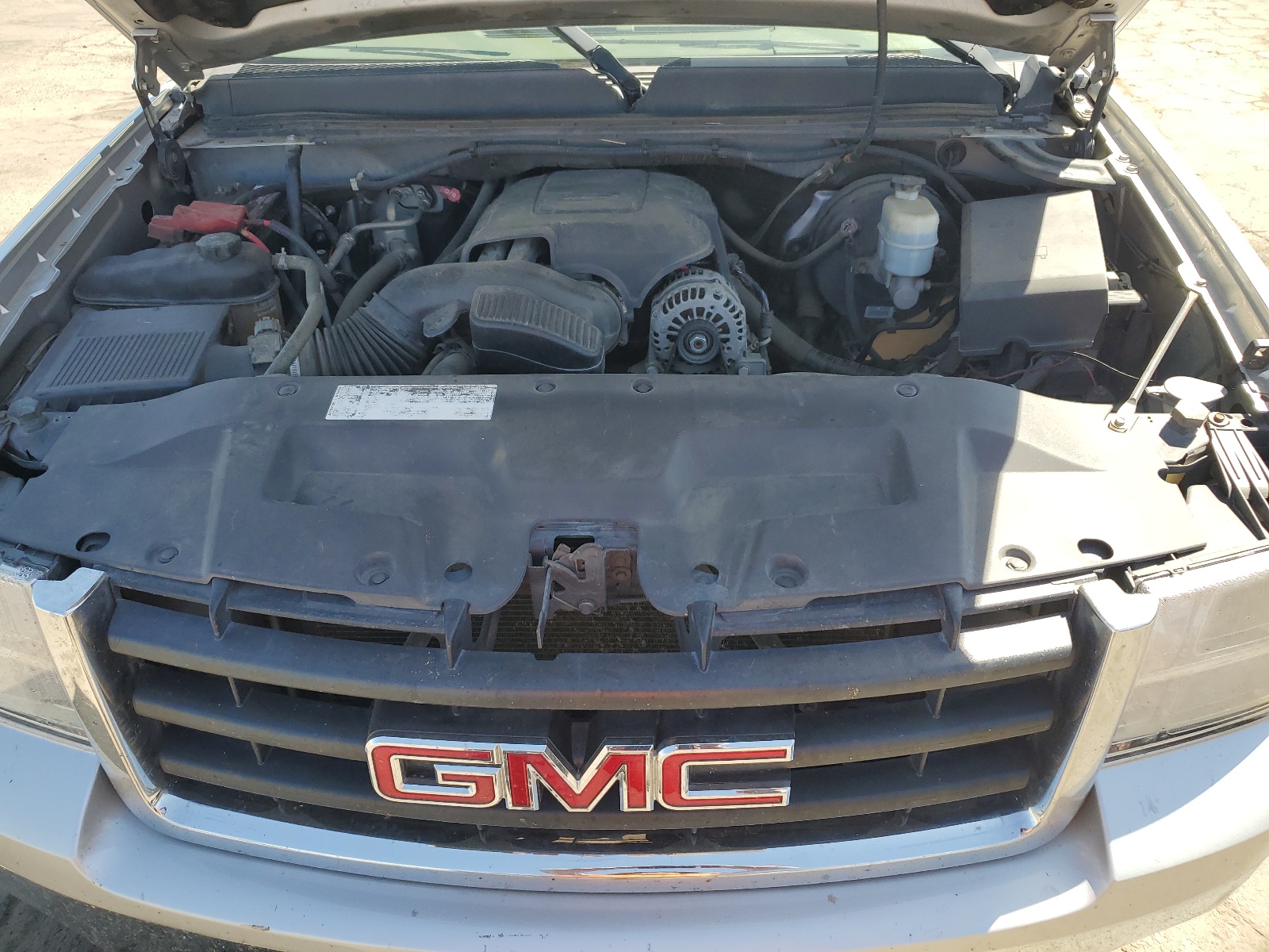 3GTRCUEA9AG184701 2010 GMC Sierra C1500 Sl