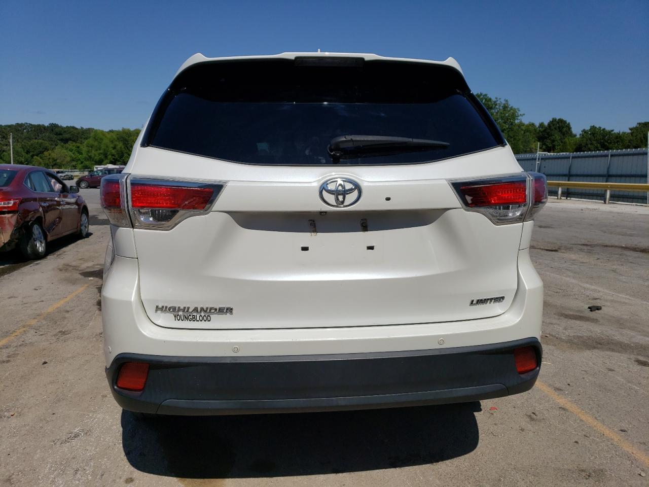2016 Toyota Highlander Limited VIN: 5TDYKRFH5GS152247 Lot: 65960254