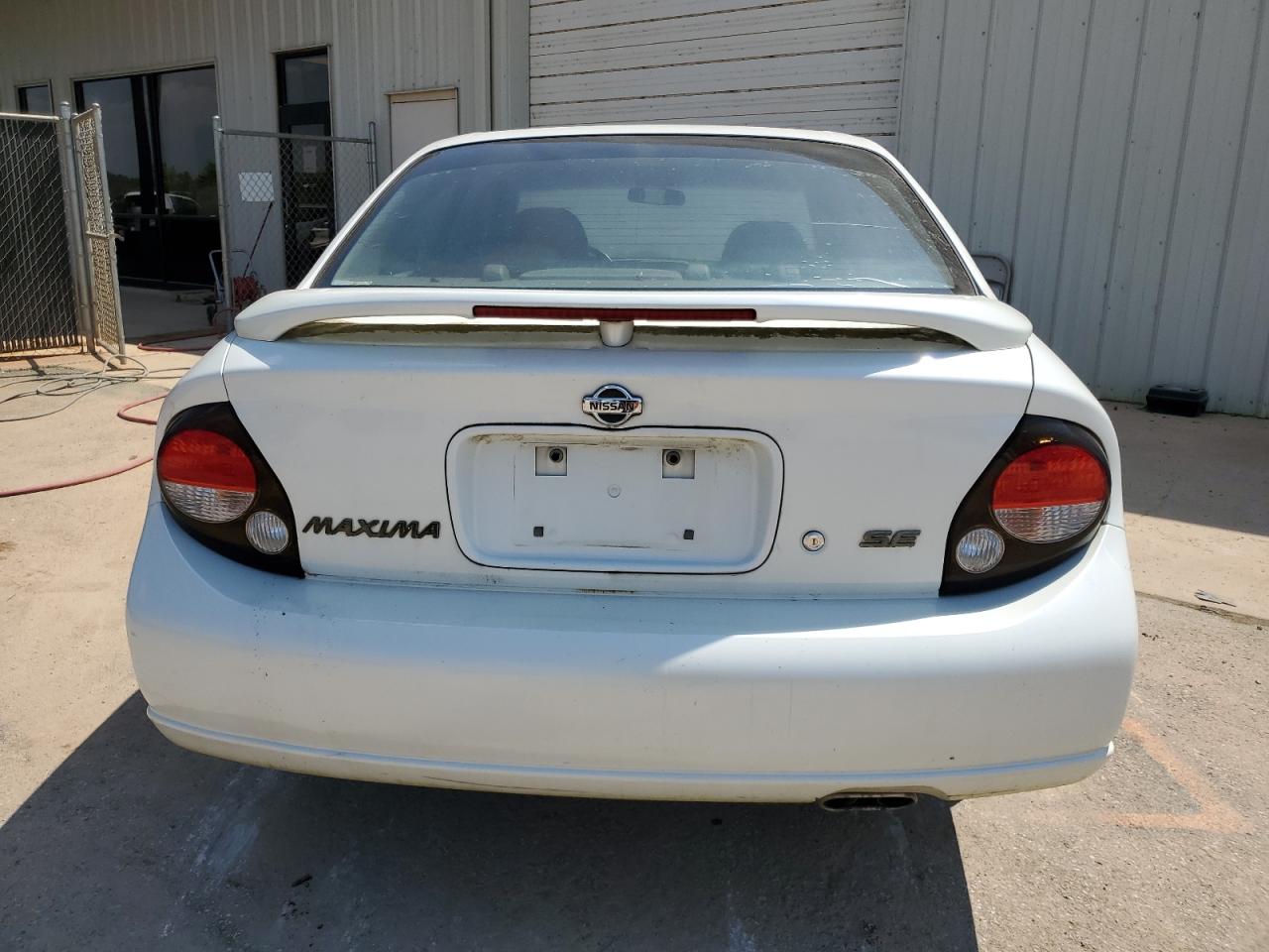 2000 Nissan Maxima Gle VIN: JN1CA31D3YT537410 Lot: 68046964