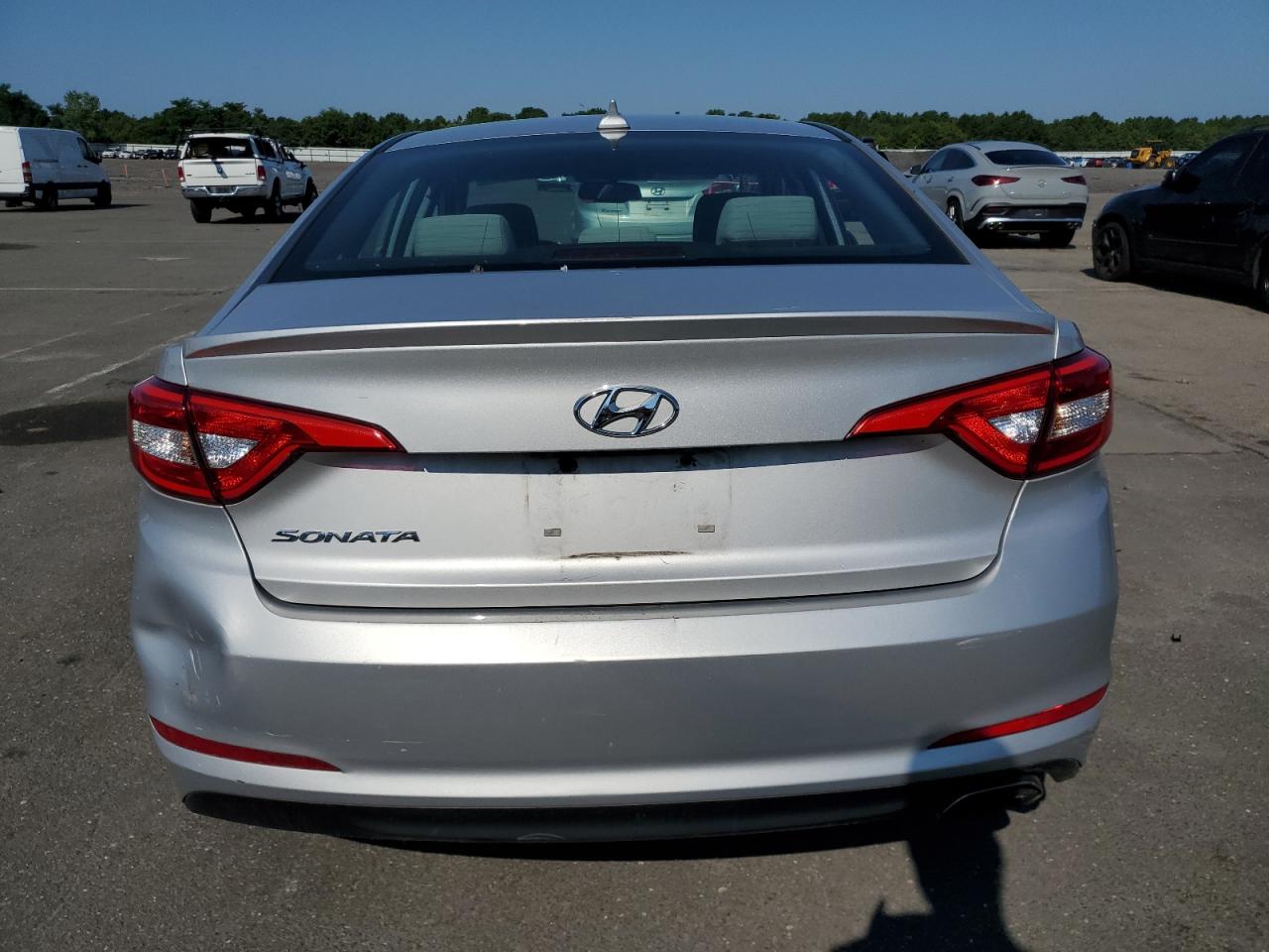 2016 Hyundai Sonata Se VIN: 5NPE24AF9GH376204 Lot: 65661544