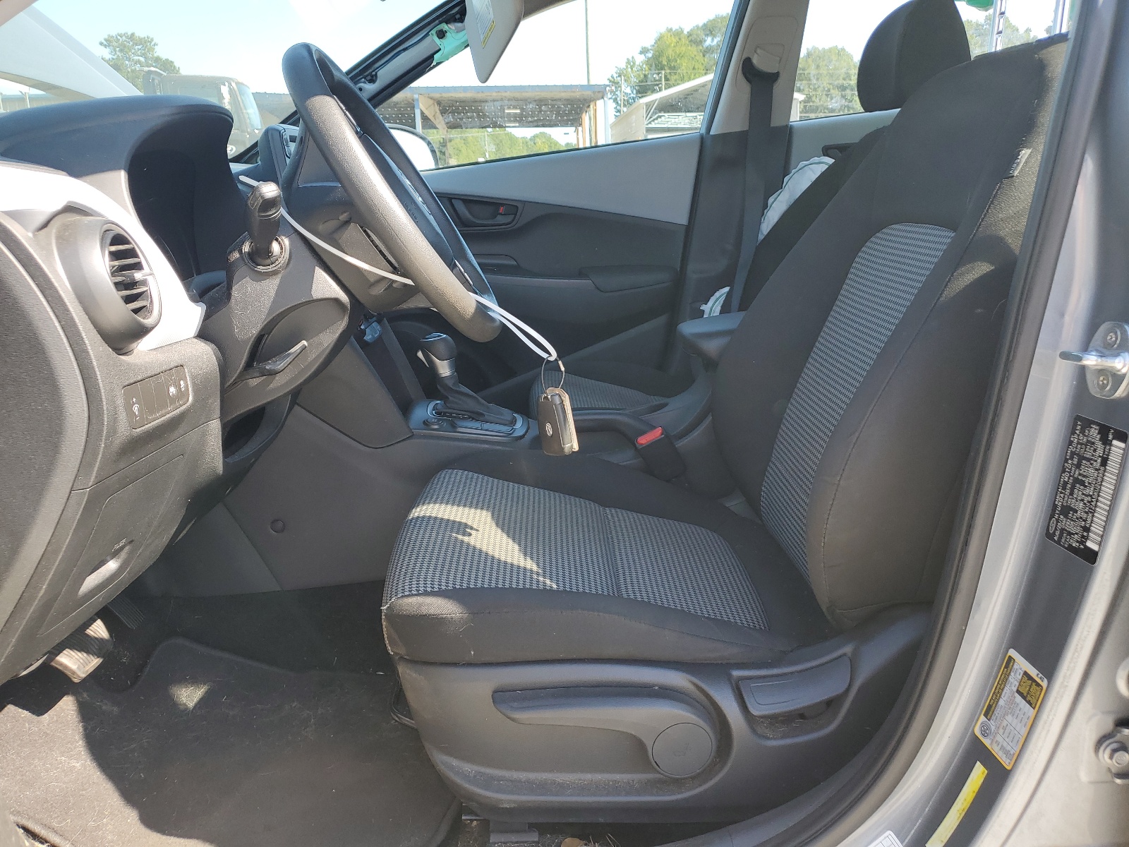 KM8K12AA5KU208956 2019 Hyundai Kona Se