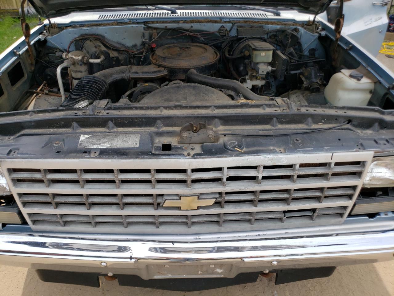 1GNEV16K4LF157805 1990 Chevrolet Suburban V1500