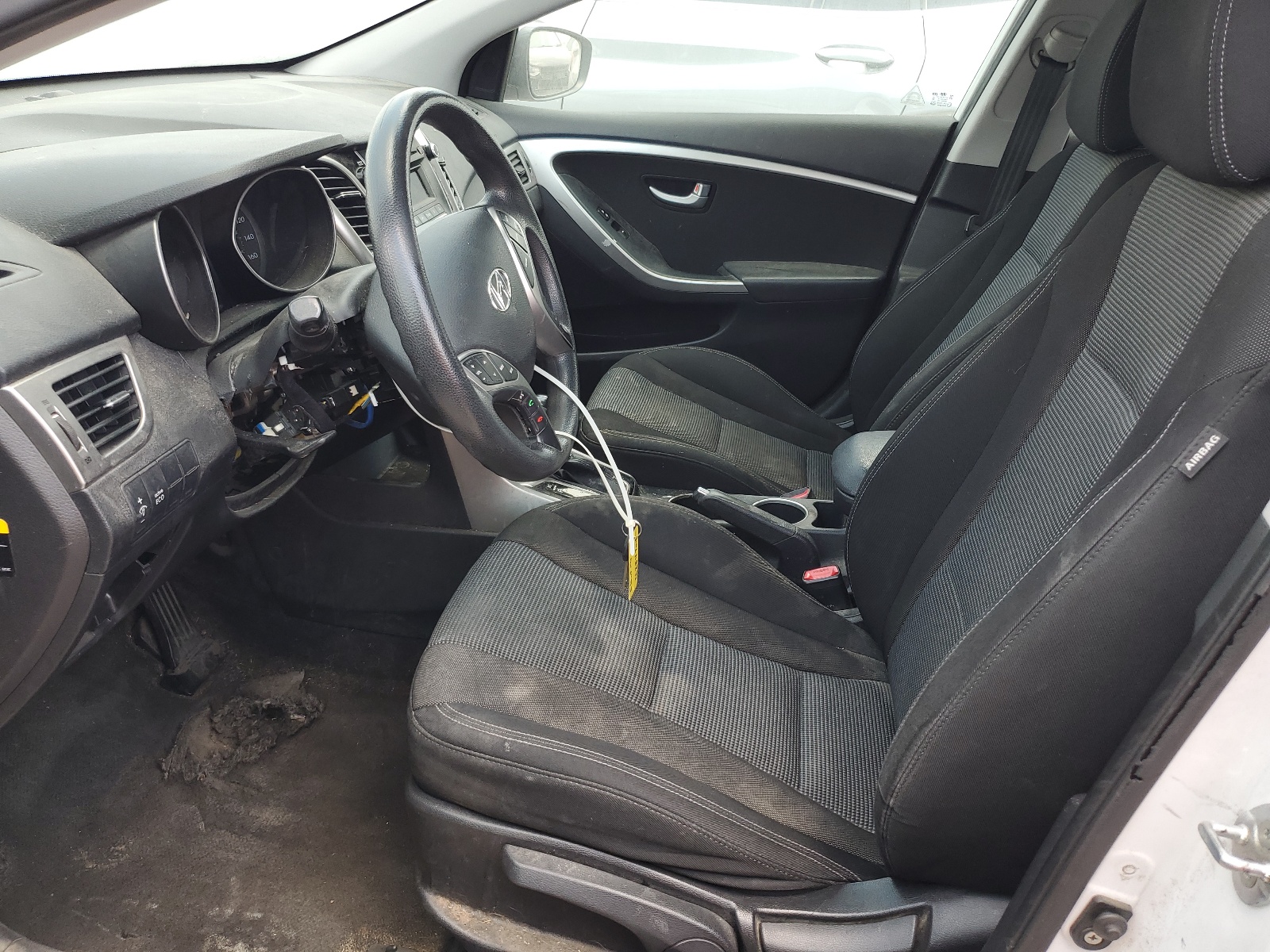 KMHD35LH9GU284704 2016 Hyundai Elantra Gt