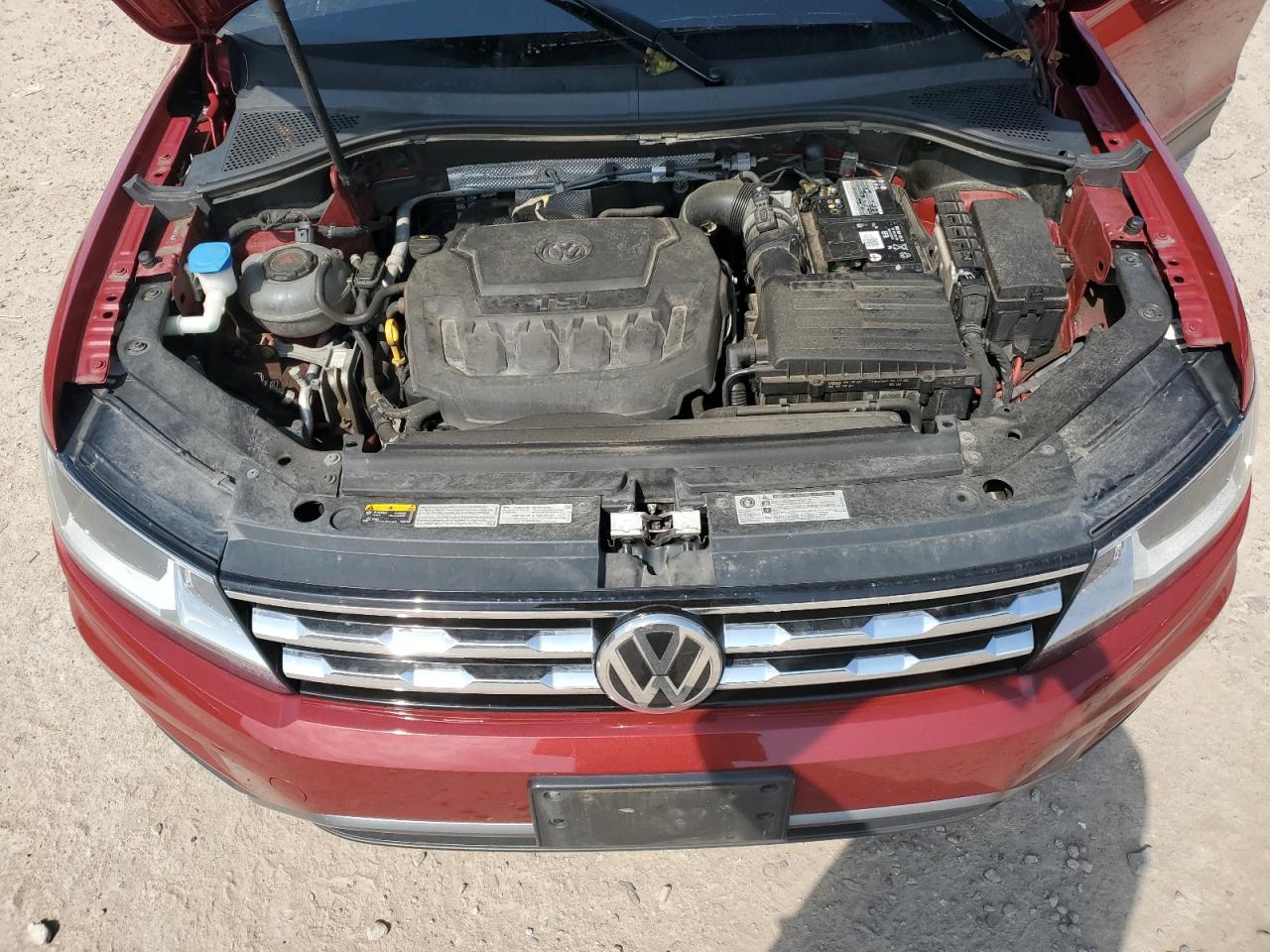 3VV0B7AX7KM067243 2019 Volkswagen Tiguan S