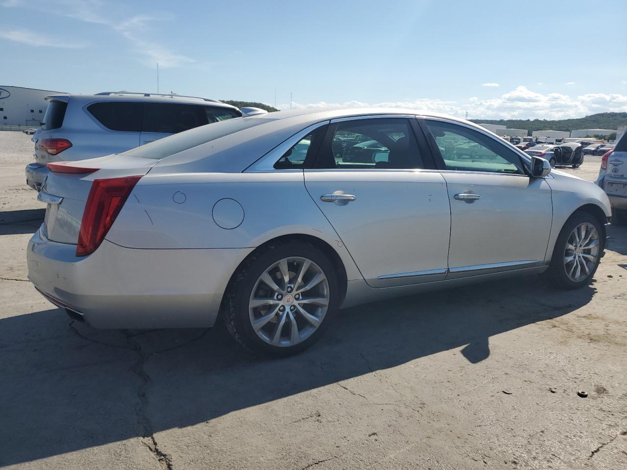 2015 Cadillac XTS - Image 3