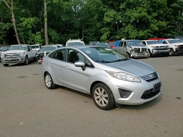 2011 Ford Fiesta Se VIN: 3FADP4BJ1BM171677 Lot: 67881654