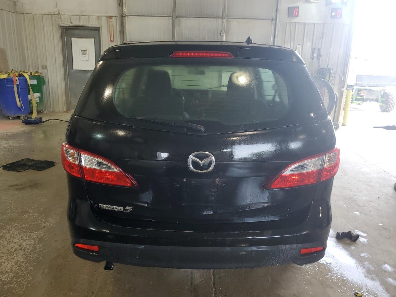 JM1CW2BL4C0132925 2012 Mazda 5