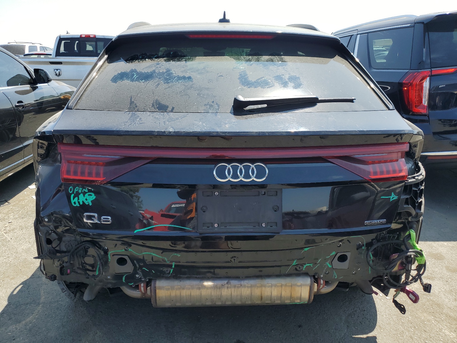 WA1CVAF13KD025971 2019 Audi Q8 Prestige