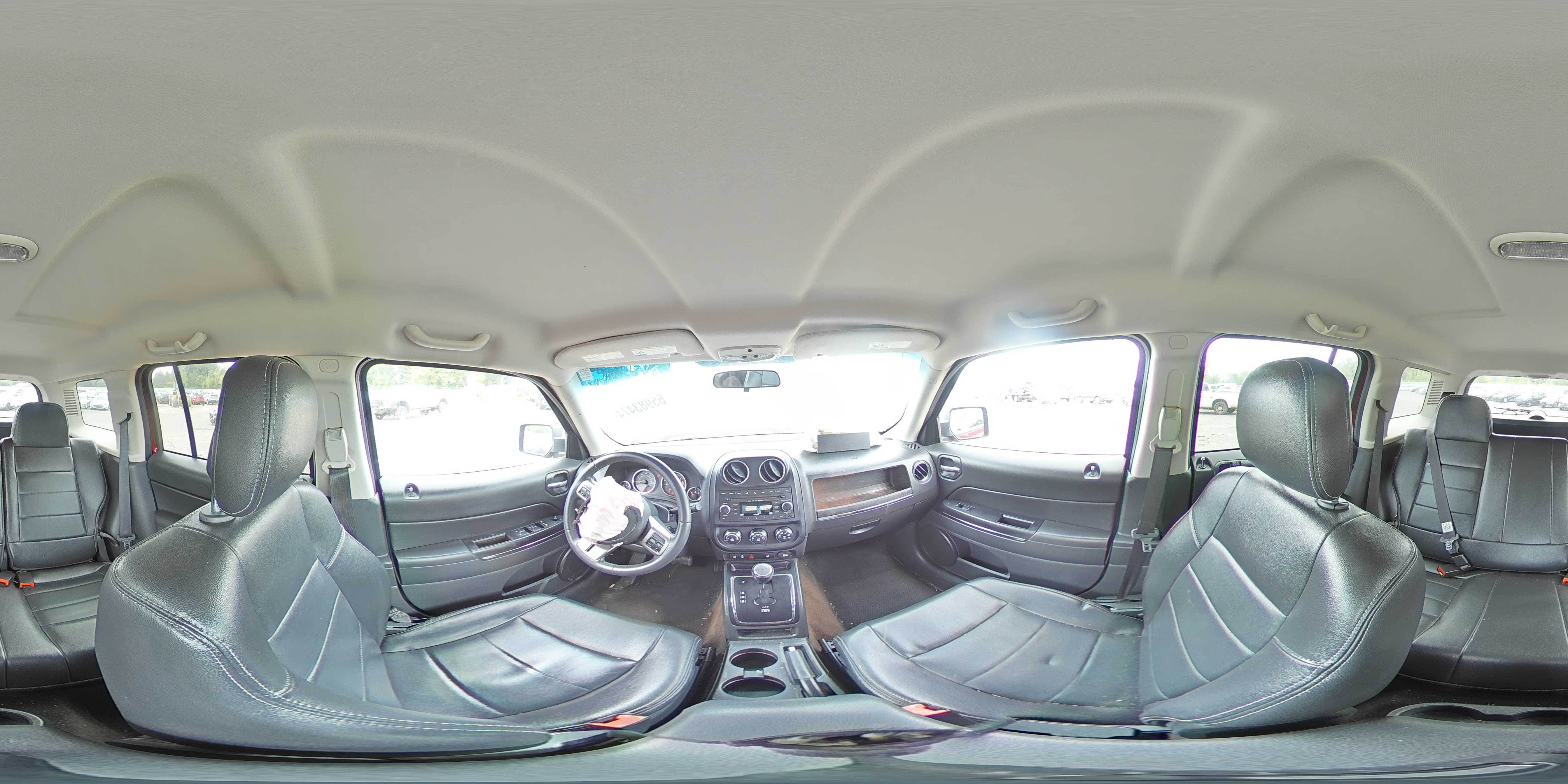 2014 Jeep Liberty (Patriot) - Image 14