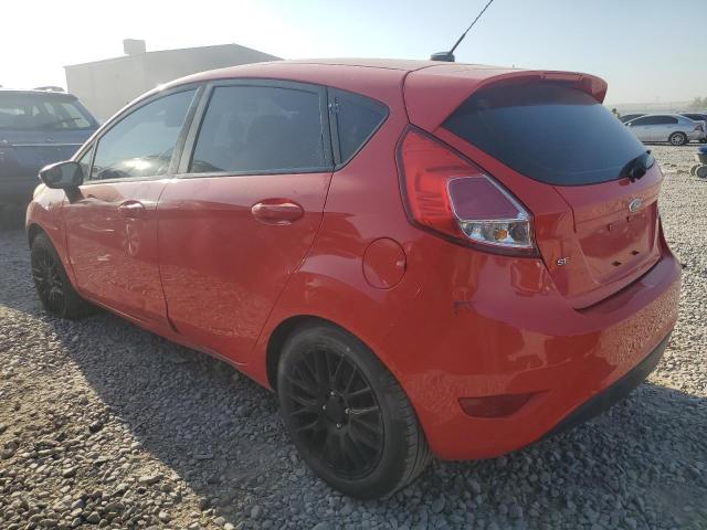  FORD FIESTA 2015 Червоний