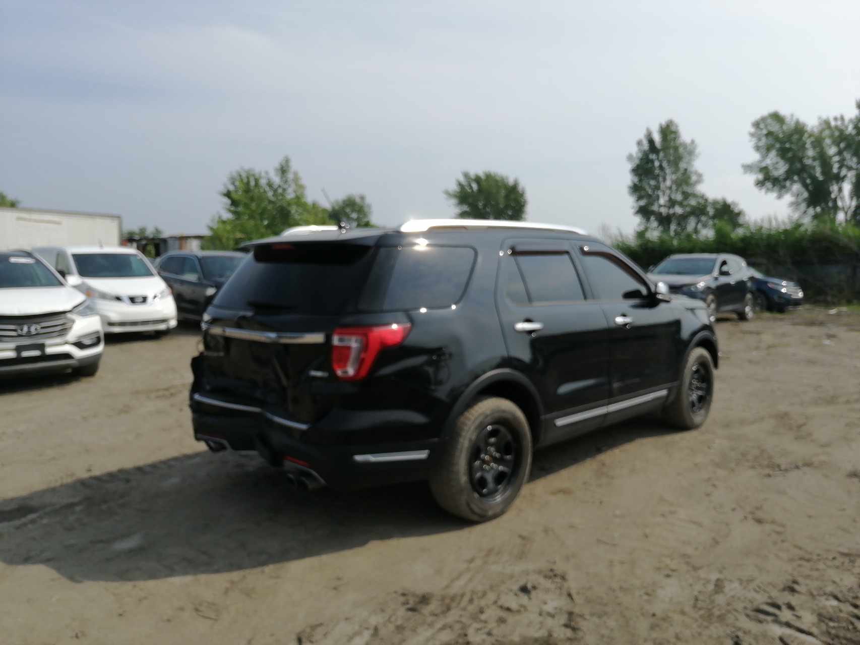 2019 Ford Explorer Platinum vin: 1FM5K8HT4KGA13918