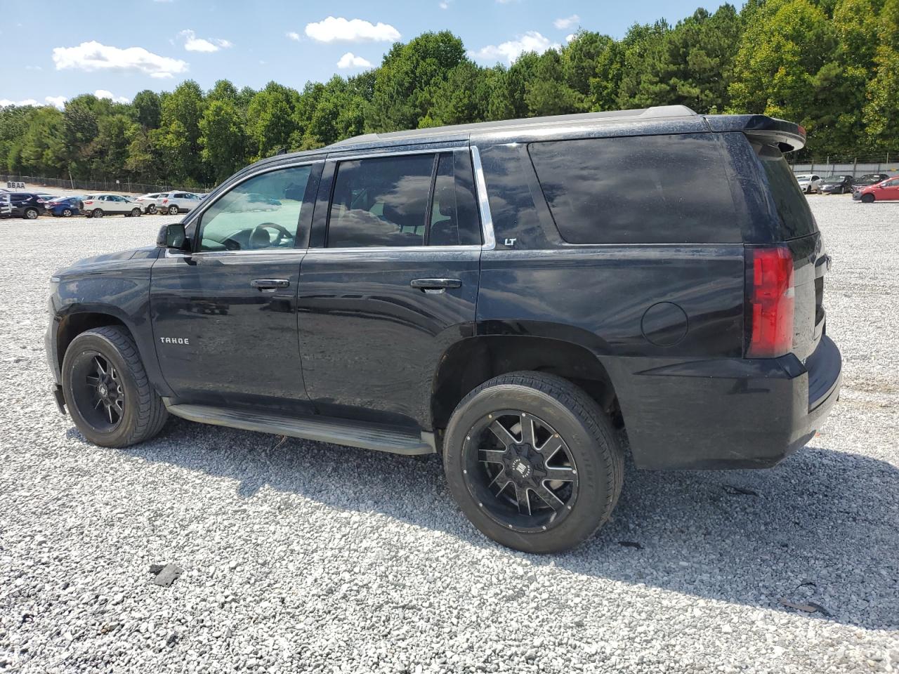 1GNSCBKC8FR592570 2015 CHEVROLET TAHOE - Image 2