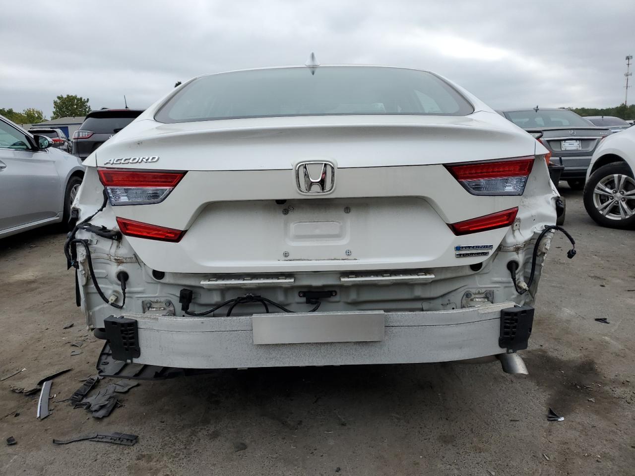 2019 Honda Accord Touring Hybrid VIN: 1HGCV3F90KA022097 Lot: 69428114