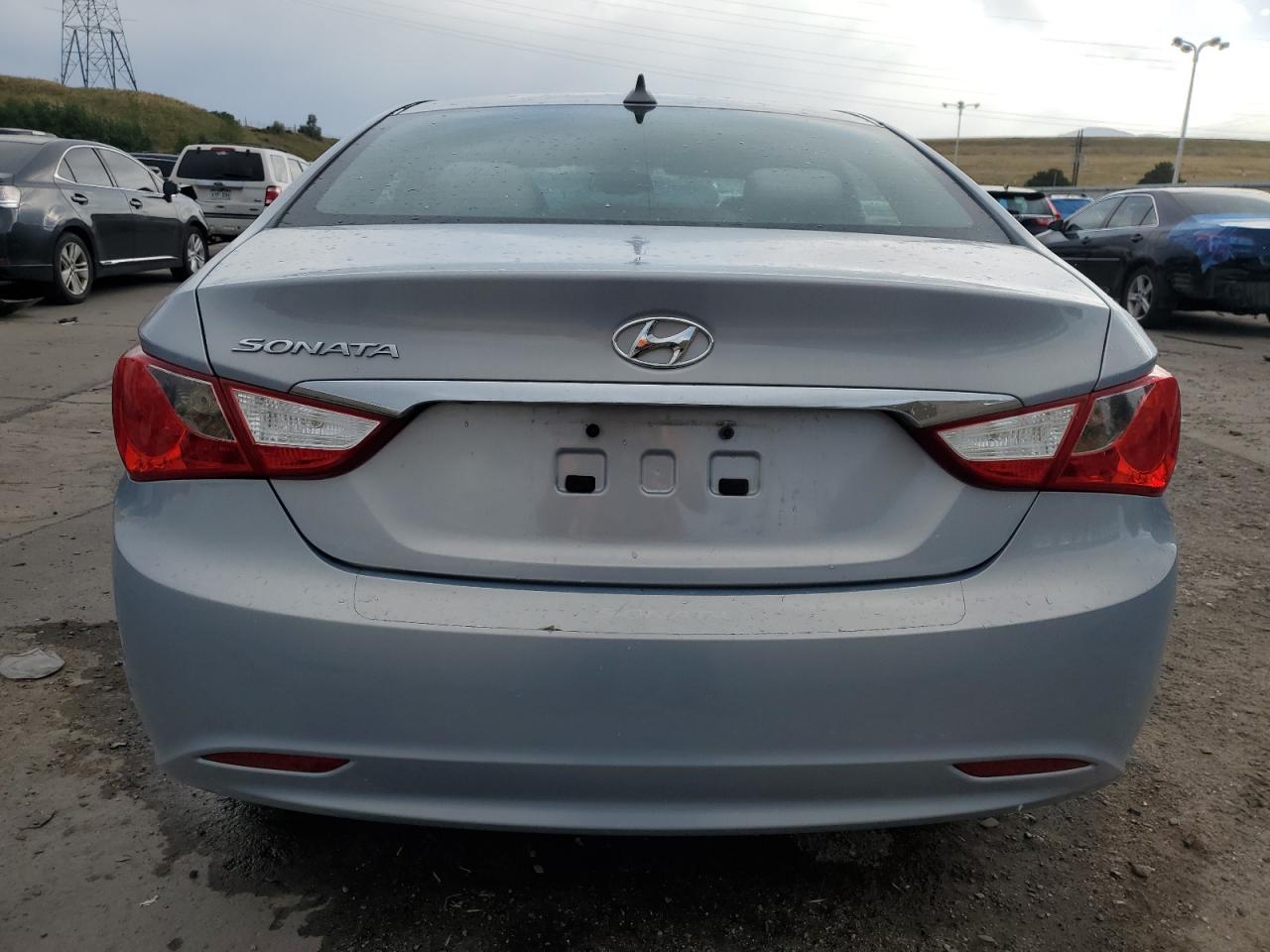 5NPEB4AC0CH464123 2012 Hyundai Sonata Gls