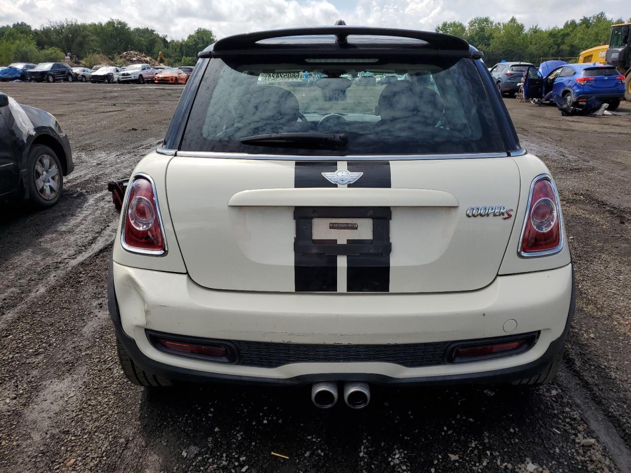 2013 Mini Cooper S VIN: WMWSV3C58DT392827 Lot: 68052424