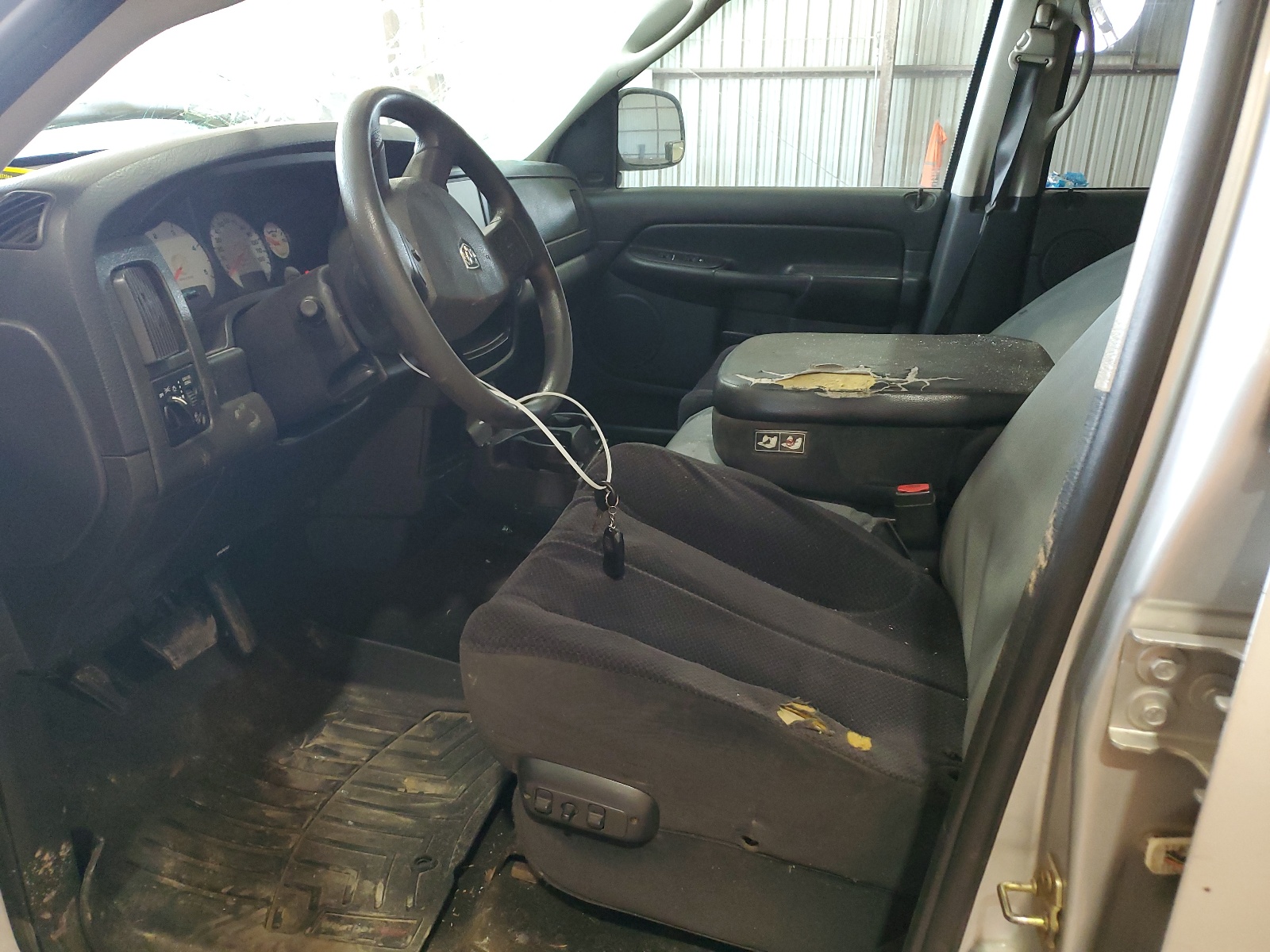 3D7KA28C54G178445 2004 Dodge Ram 2500 St