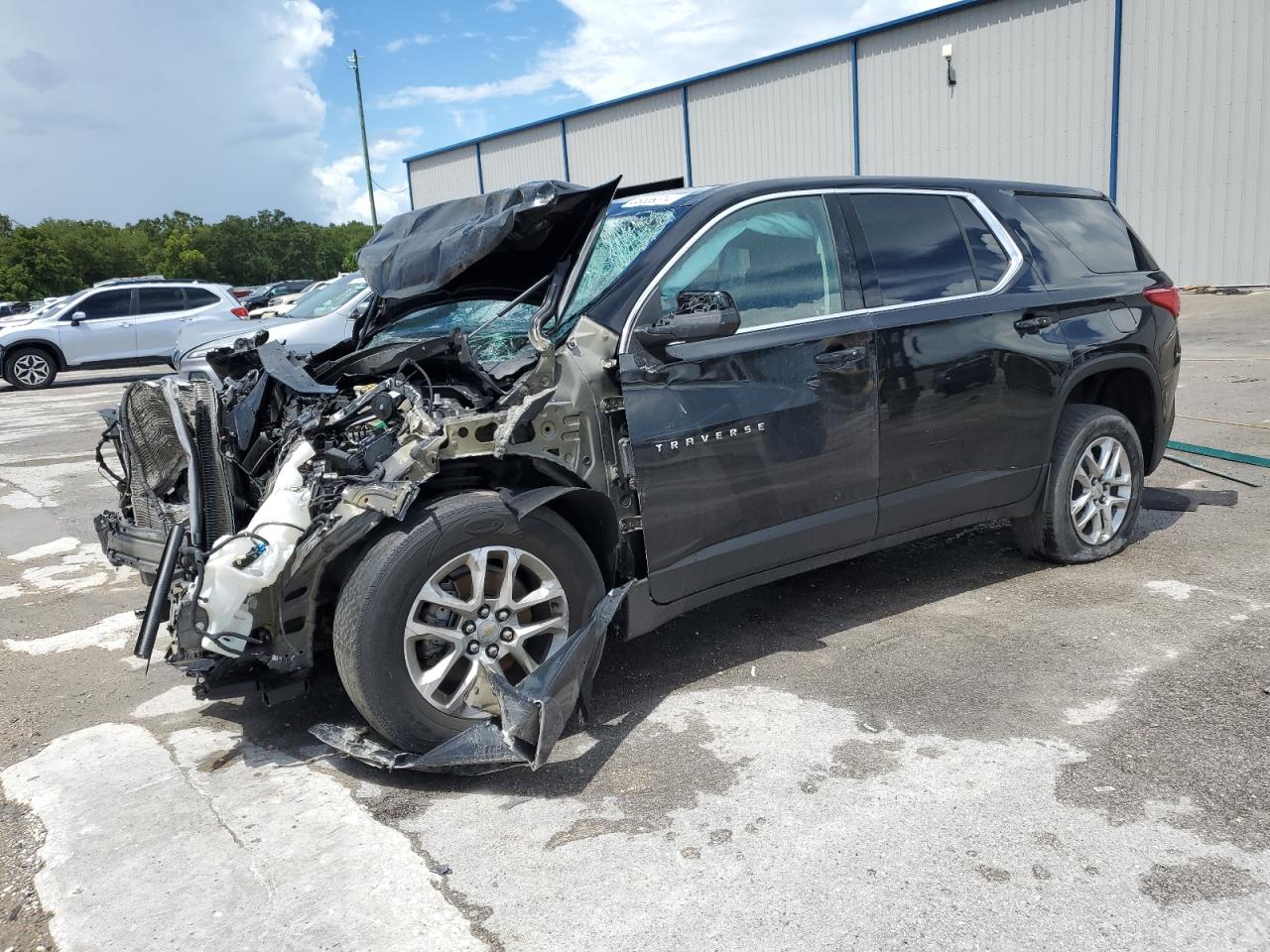 1GNERFKW9MJ117793 2021 CHEVROLET TRAVERSE - Image 1