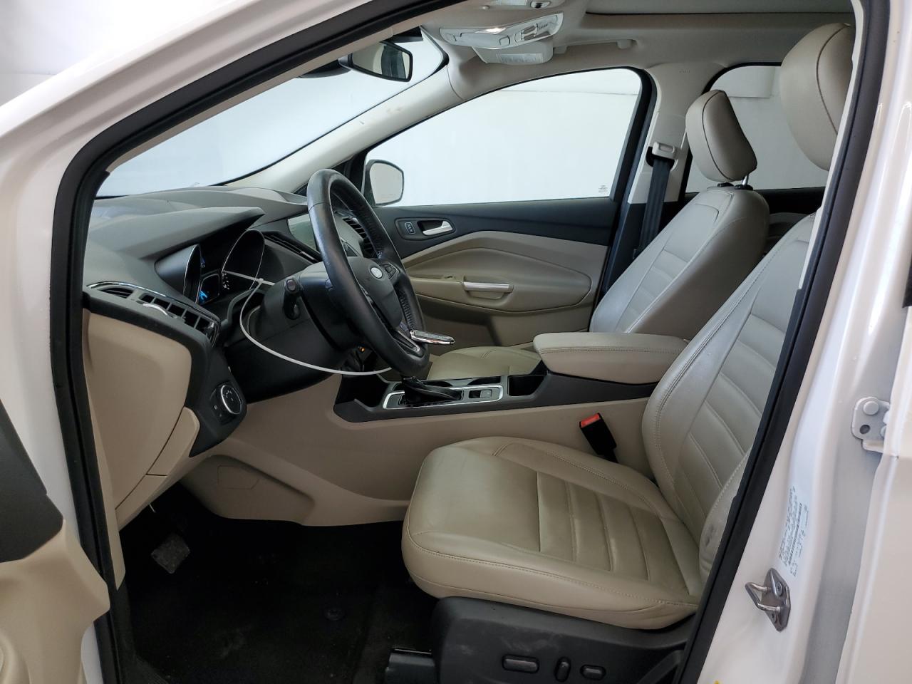 2019 Ford Escape Titanium VIN: 1FMCU0J96KUC05439 Lot: 67913934