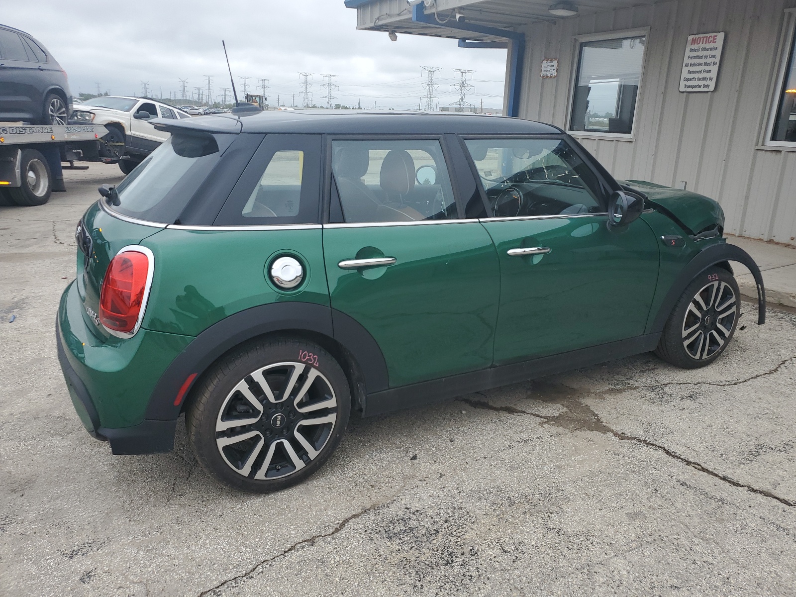 2023 Mini Cooper S vin: WMW53DK0XP2S62752