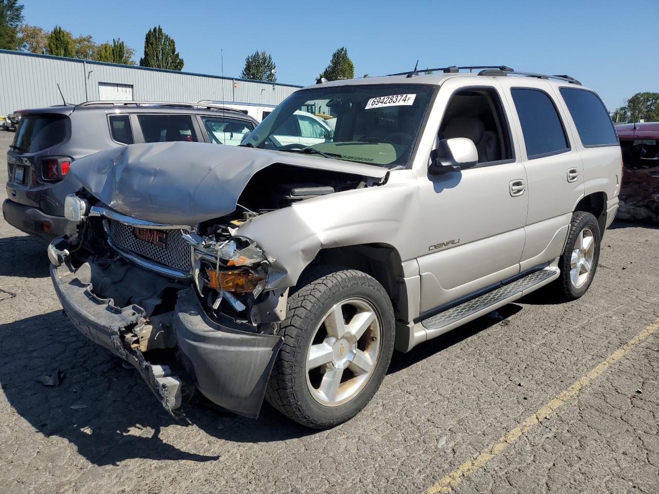 2005 Gmc Yukon Denali de vânzare în Portland, OR - Front End