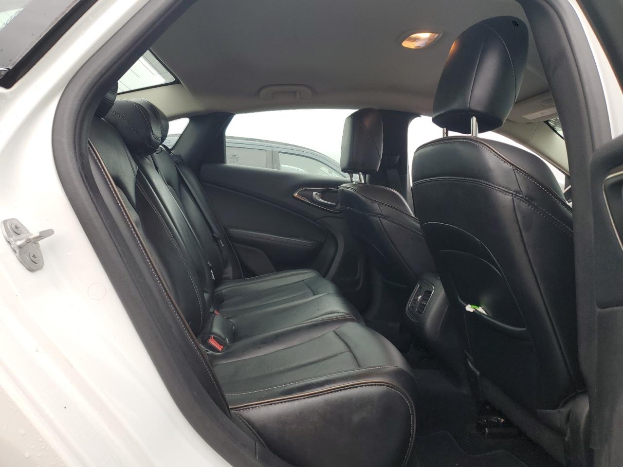 2016 Chrysler 200 C VIN: 1C3CCCEGXGN122720 Lot: 66751584