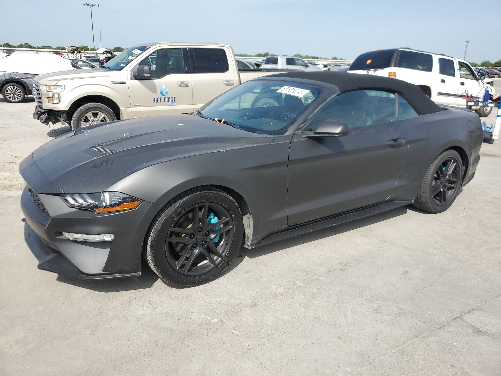 2018 Ford Mustang vin: 1FATP8UH2J5139015