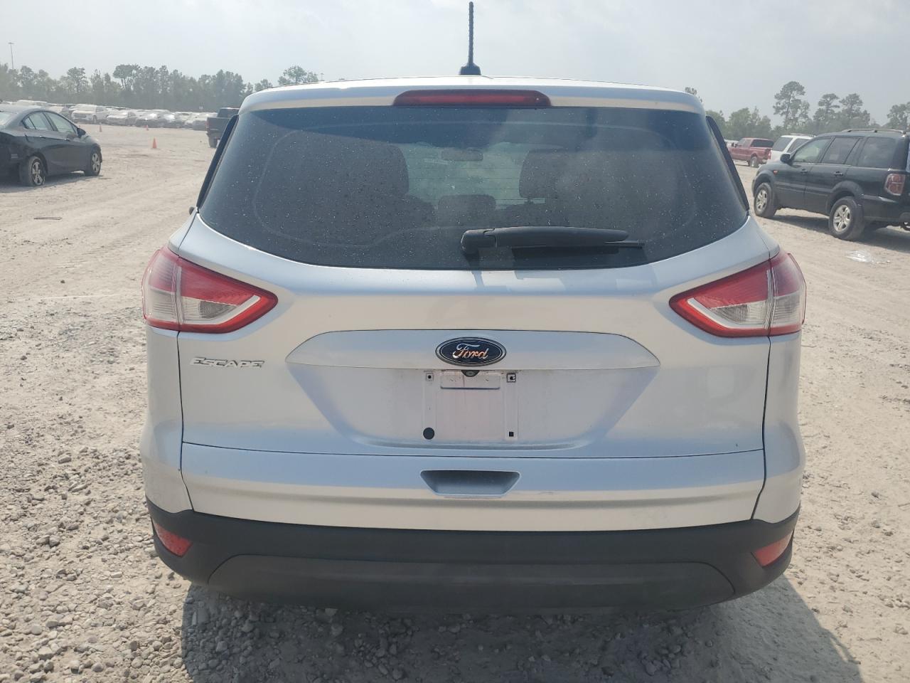 2014 Ford Escape S VIN: 1FMCU0F77EUE51623 Lot: 68539334