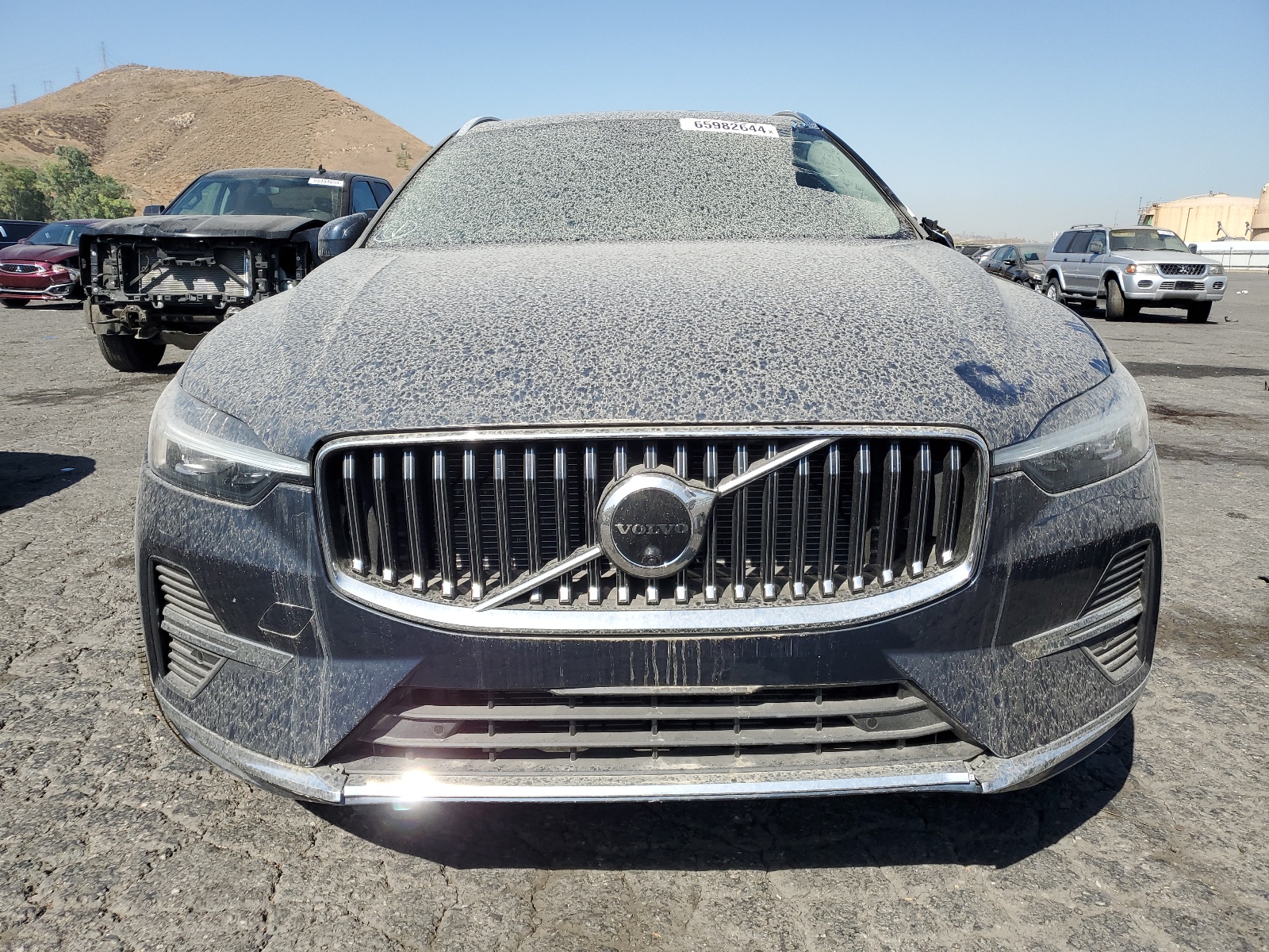 2023 Volvo Xc60 Plus vin: YV4L12RN8P1375897