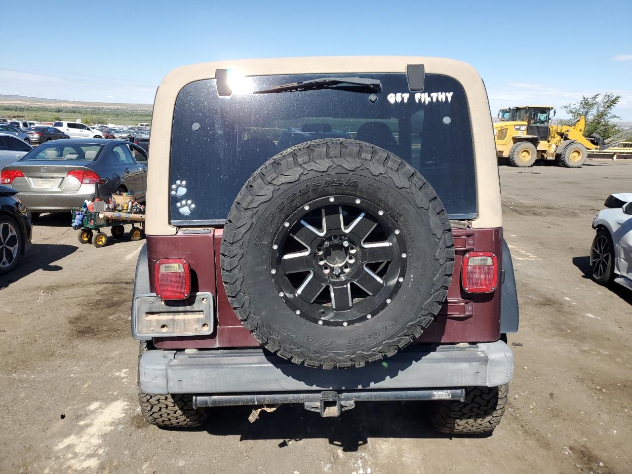 2002 Jeep Wrangler / Tj Sahara VIN: 1J4FA59S12P704608 Lot: 69146504