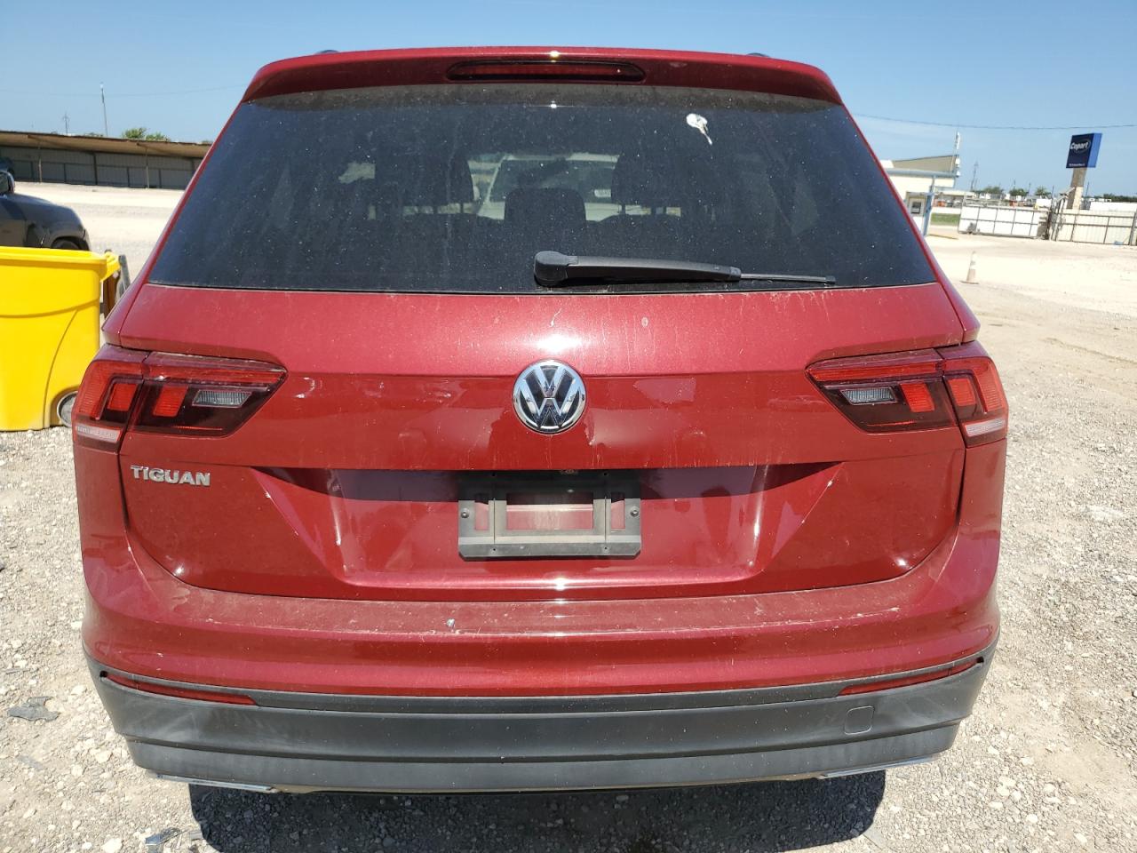 3VV1B7AX7KM197639 2019 Volkswagen Tiguan S