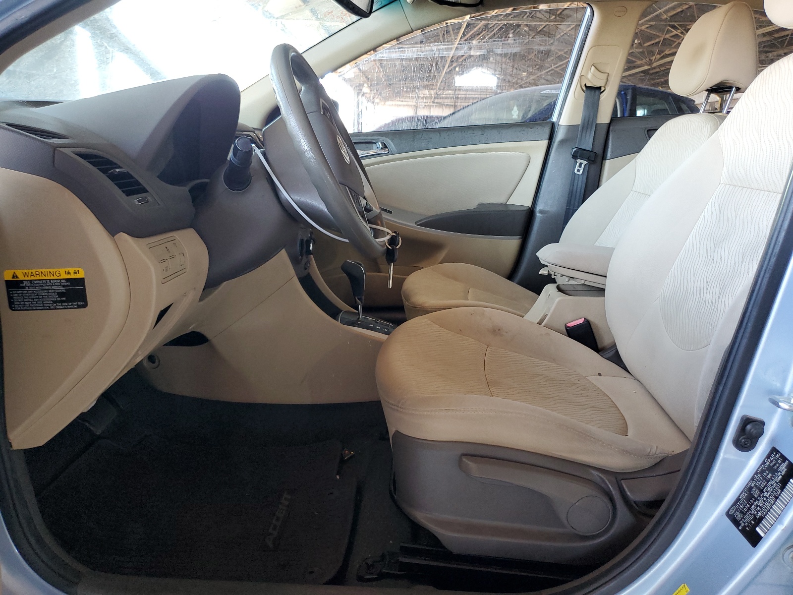 KMHCU4AE4DU331631 2013 Hyundai Accent Gls