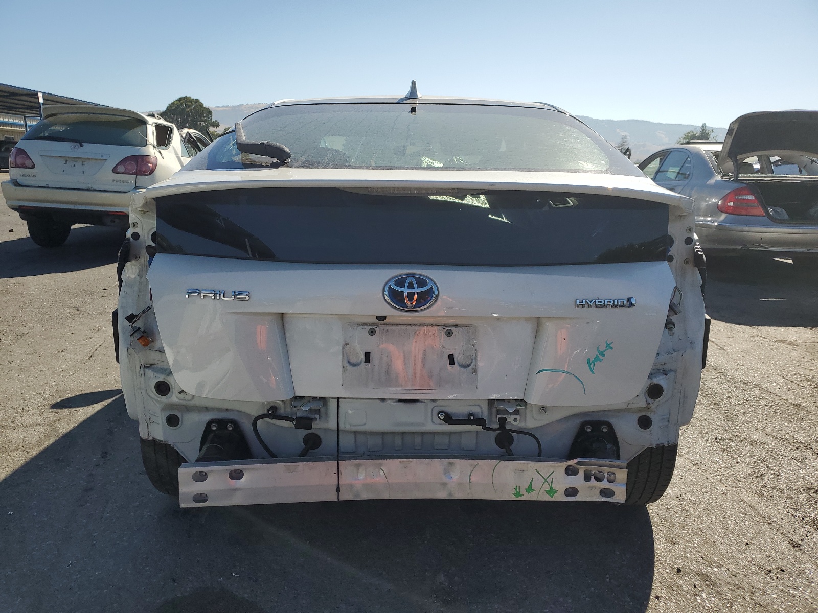 JTDKARFU1G3013806 2016 Toyota Prius