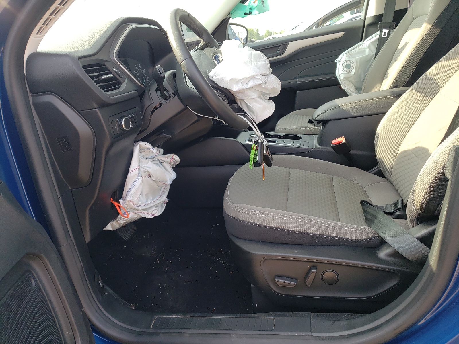 1FMCU9G66NUB67684 2022 Ford Escape Se