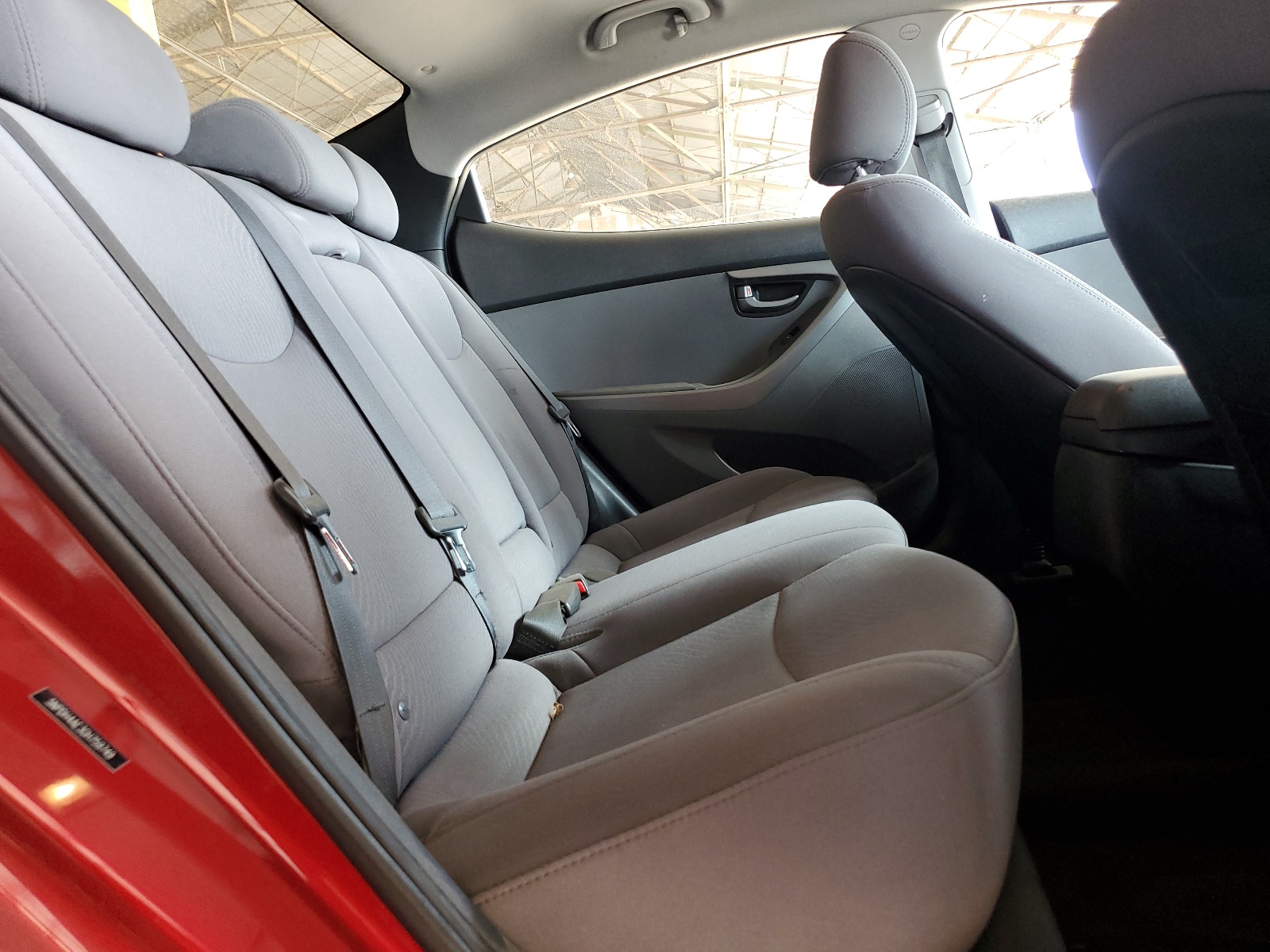 5NPDH4AE3GH759749 2016 Hyundai Elantra Se