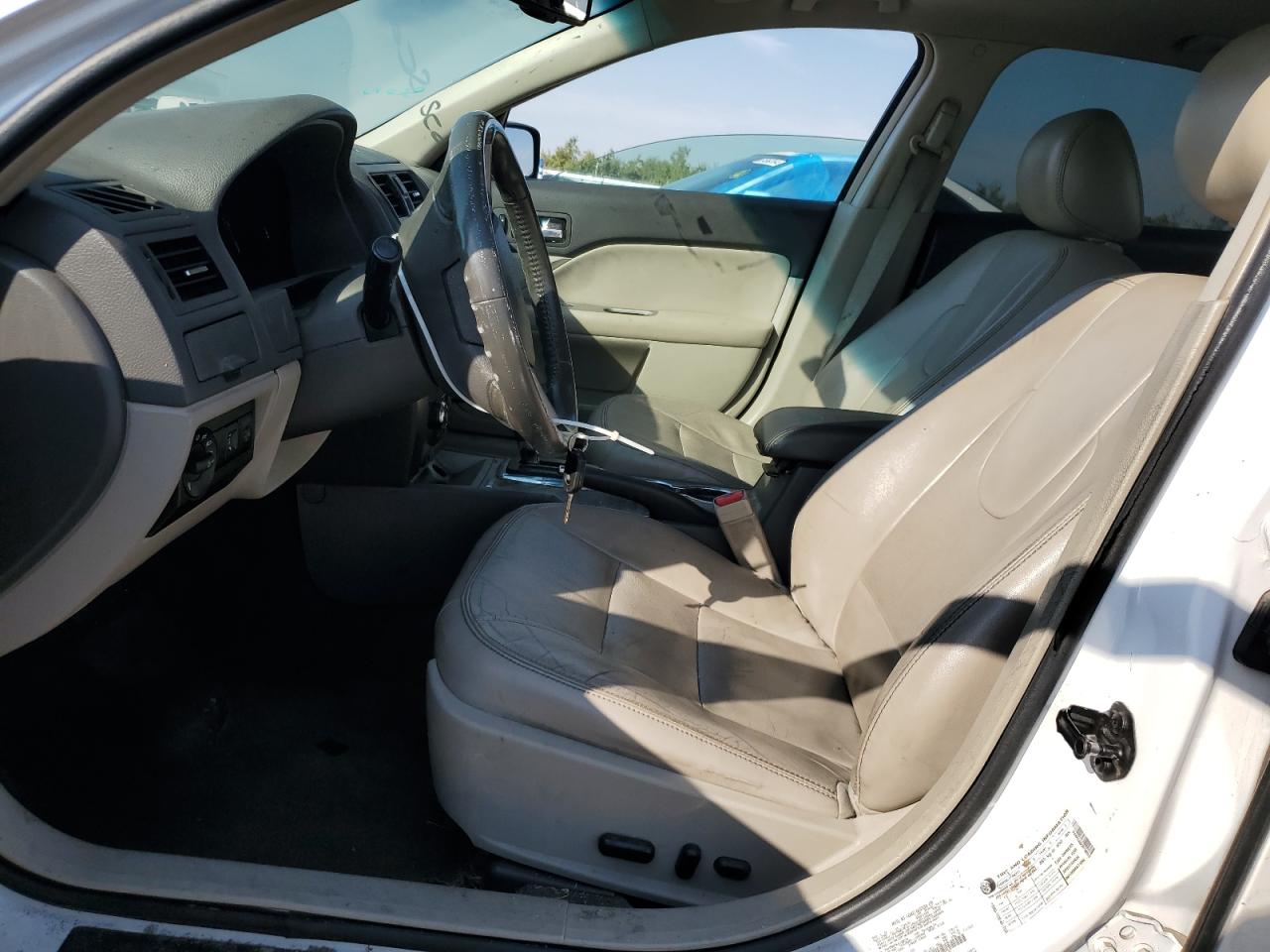 2012 Ford Fusion - Image 7
