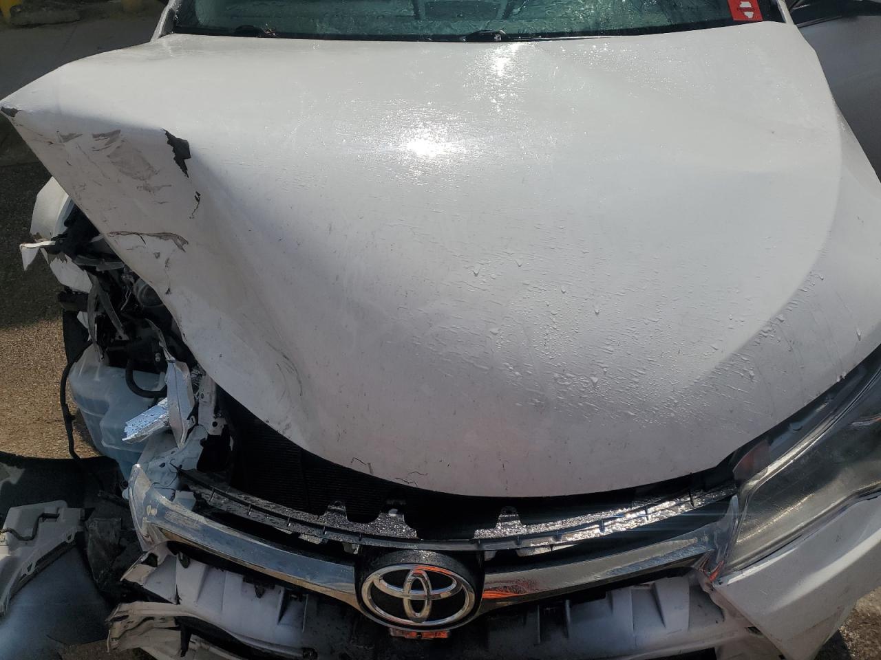 2017 Toyota Camry - Image 11