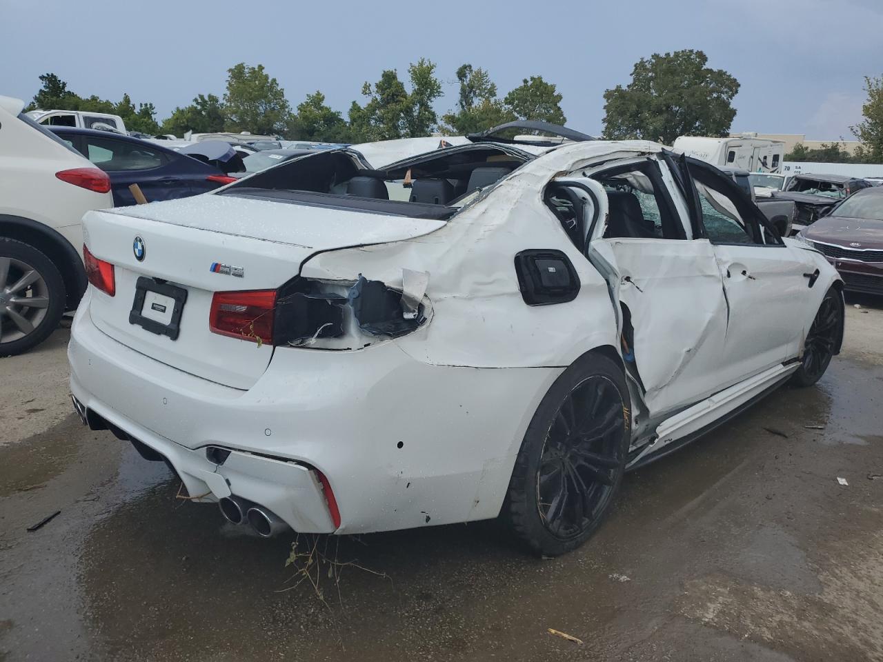 VIN WBSJF0C51KB285852 2019 BMW M5 no.3