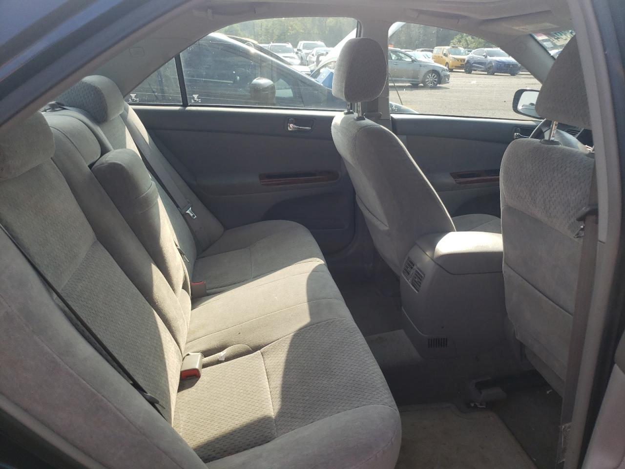 2003 Toyota Camry Le VIN: 4T1BE30K23U245422 Lot: 67103394