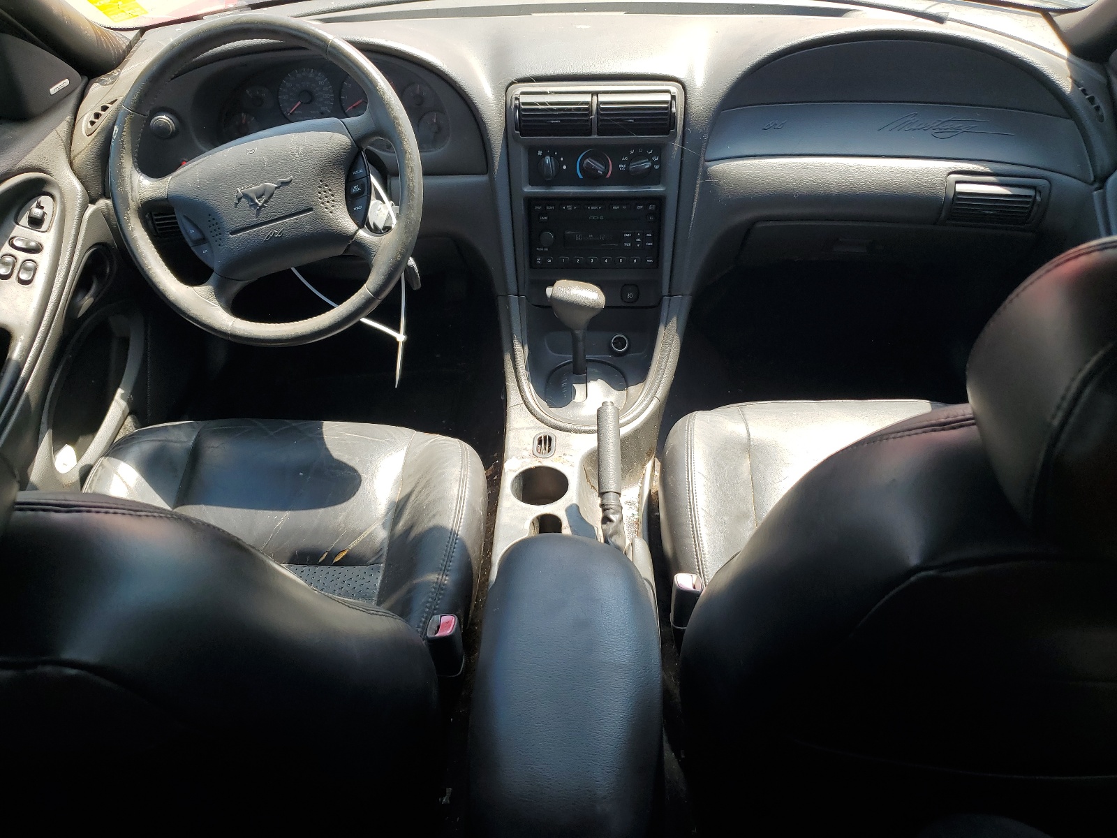 1FAFP42XX2F160576 2002 Ford Mustang Gt