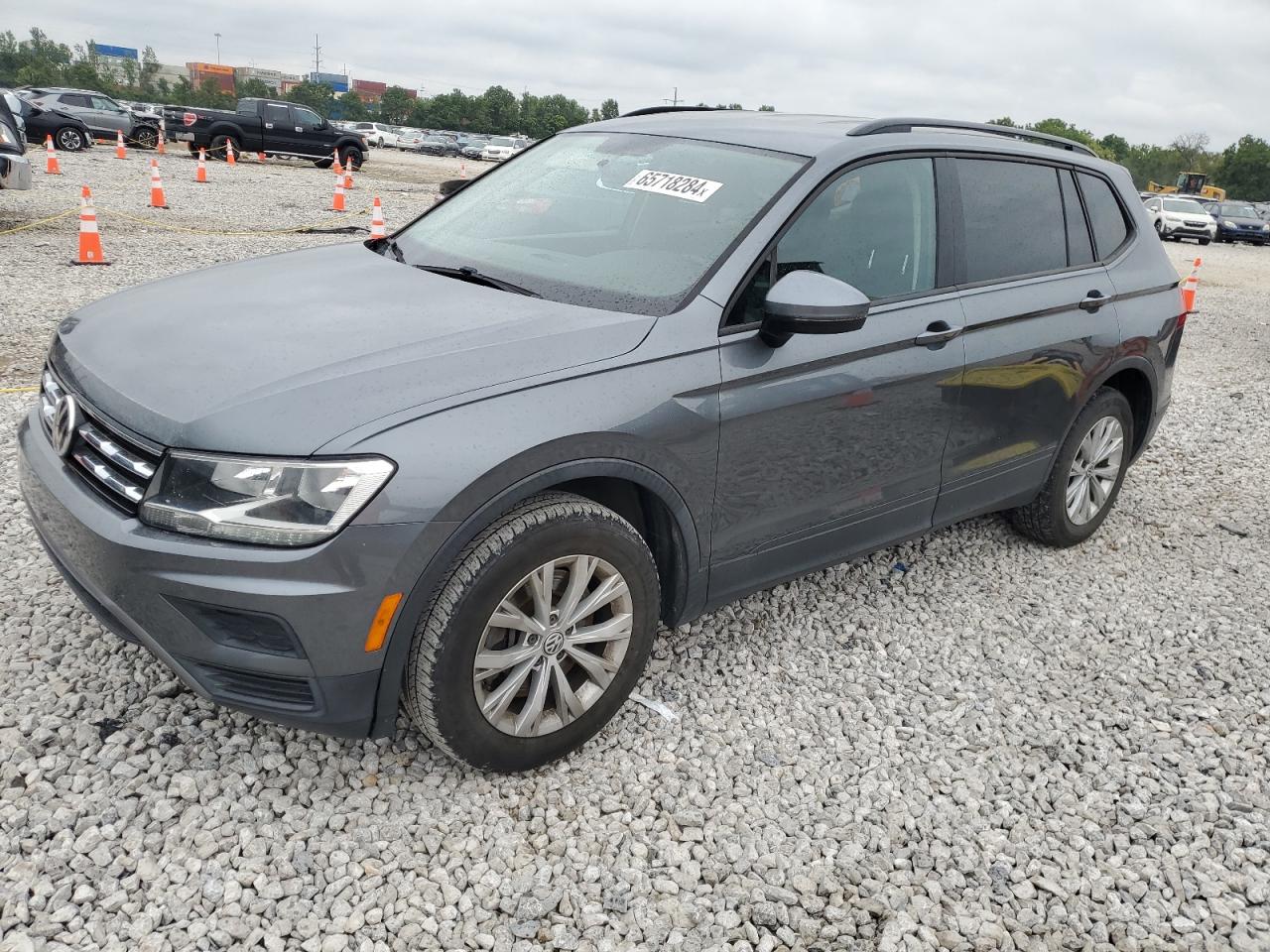 3VV0B7AX8JM043855 2018 VOLKSWAGEN TIGUAN - Image 1