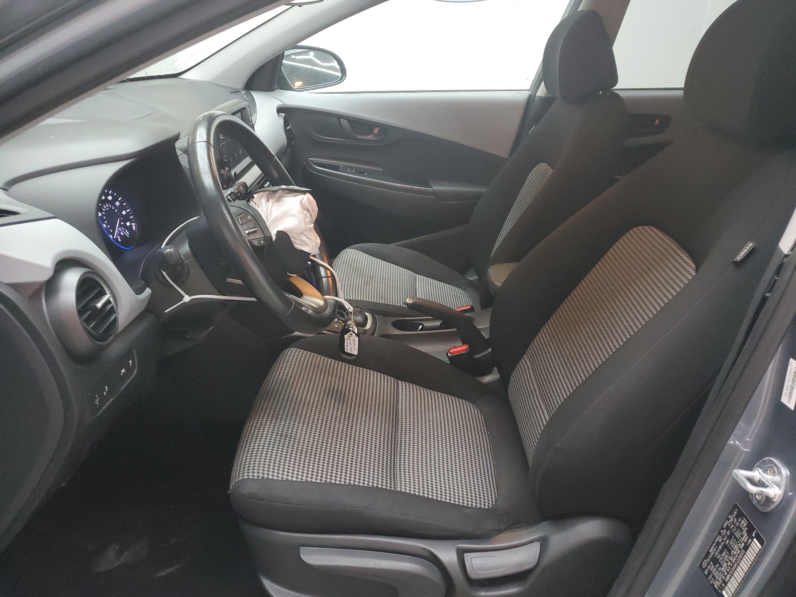 KM8K2CAA4KU228005 2019 Hyundai Kona Sel