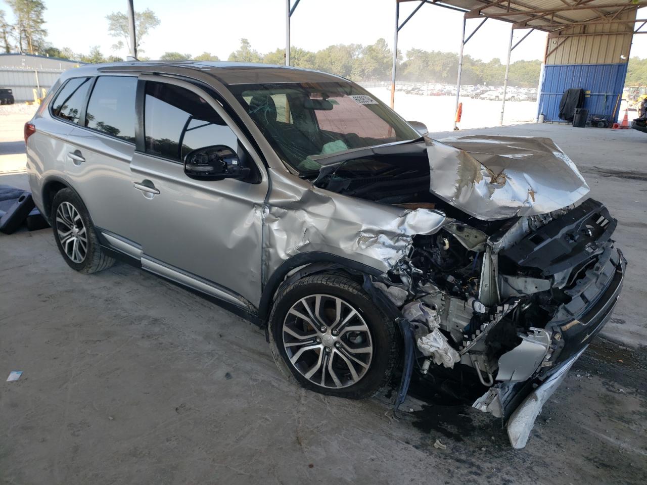 VIN JA4AD3A35JJ000732 2018 MITSUBISHI OUTLANDER no.4