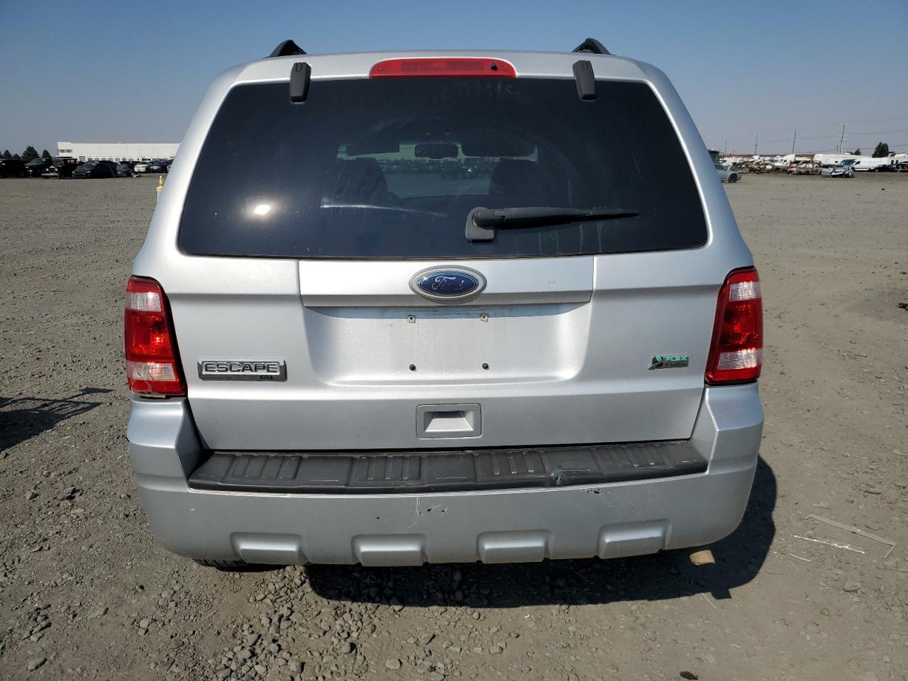 1FMCU9DG7BKA38776 2011 Ford Escape Xlt