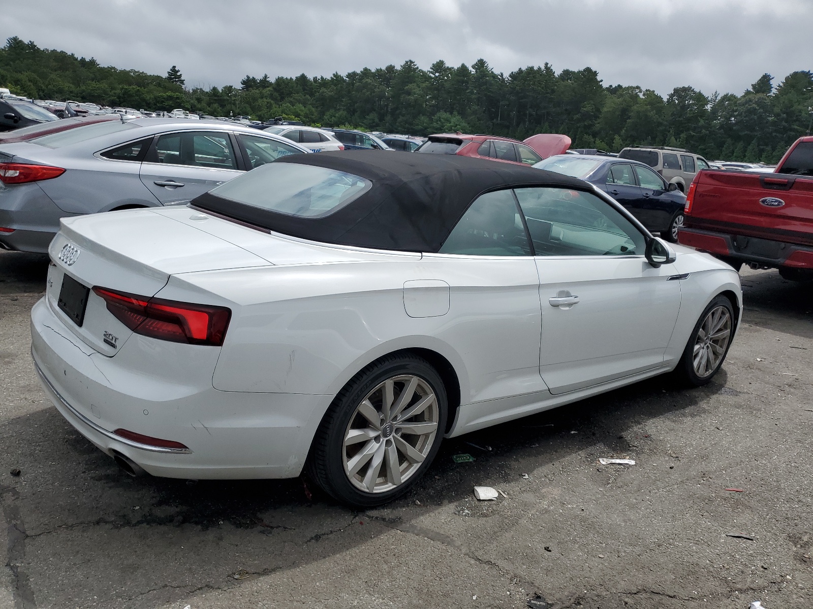 2018 Audi A5 Premium Plus vin: WAUYNGF57JN008405