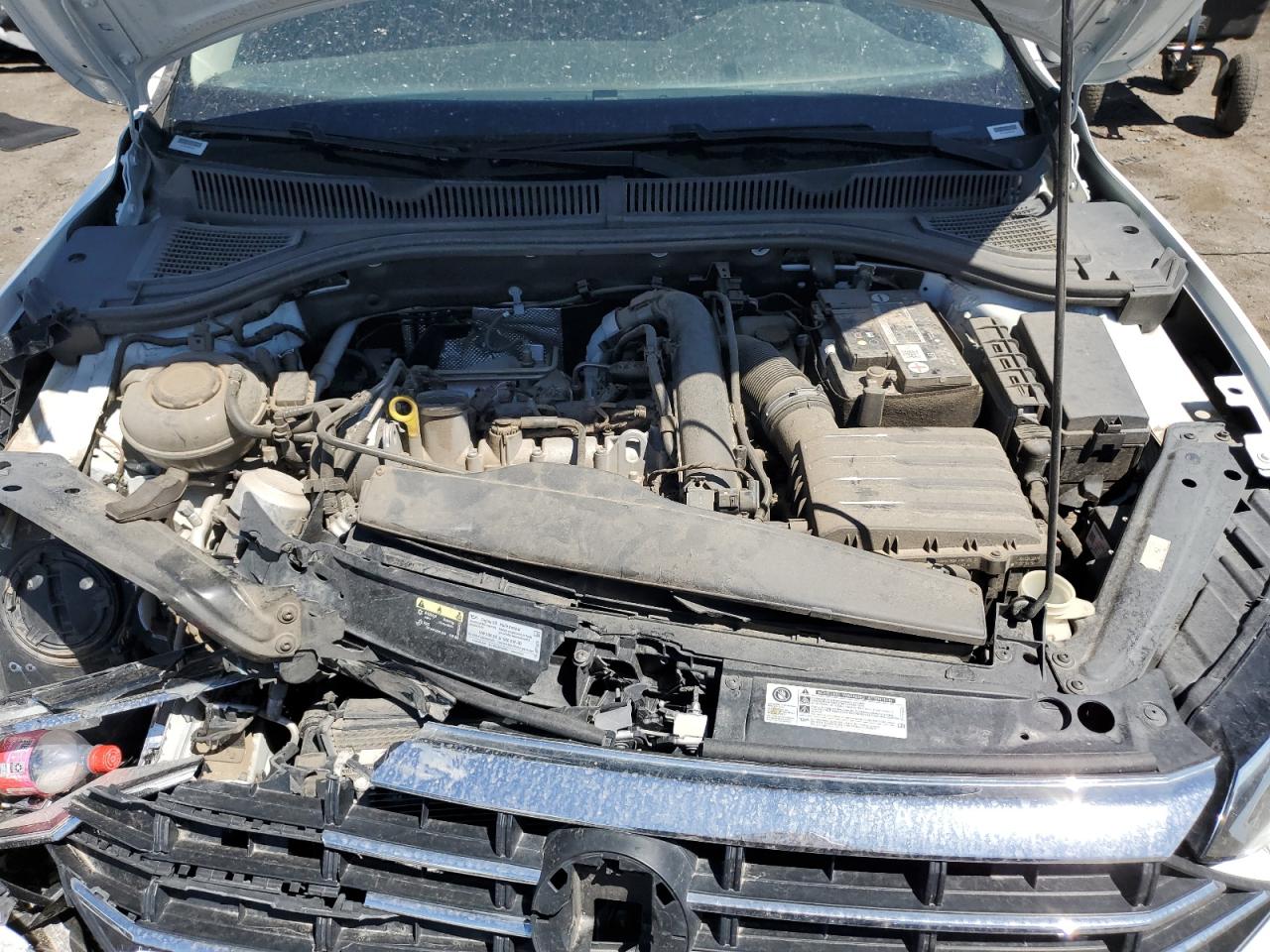 2019 Volkswagen Jetta - Image 11