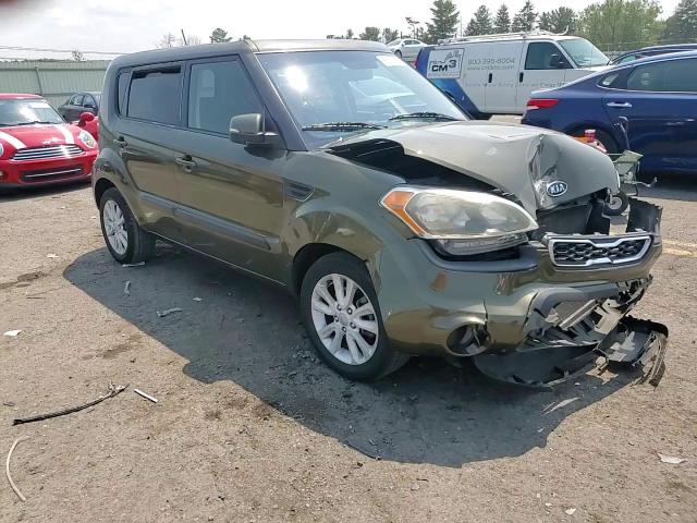 2012 Kia Soul + VIN: KNDJT2A62C7384515 Lot: 65335104